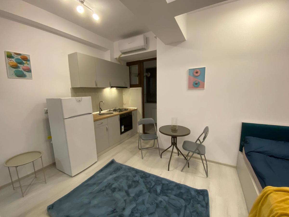 Studio Palas - The Central Spot 雅西 外观 照片